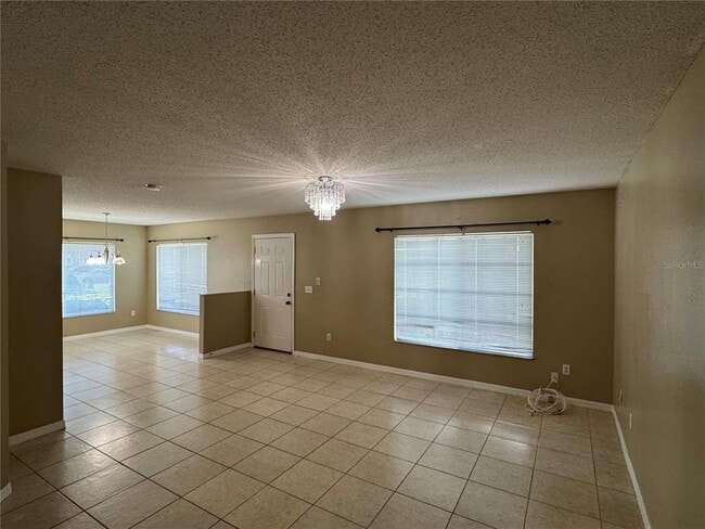 Building Photo - 1635 Fluorshire Dr