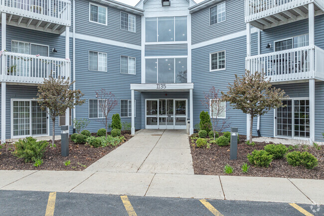 Entrance - Ogden Court Apartments