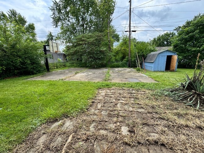 Building Photo - 119 Northlane Dr