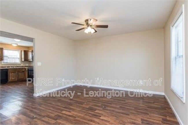 Building Photo - 1006 Whipporwill Dr