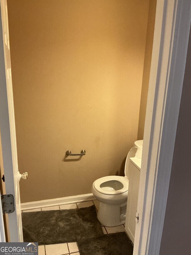 Building Photo - 7542 Mountain Creek Bluff