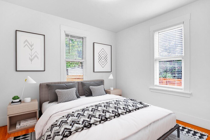 Building Photo - Stunning Potter Highlands home near Highland & Sunnyside