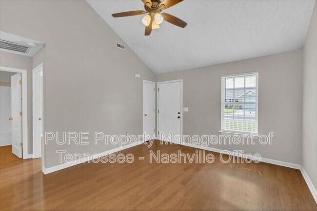 Building Photo - 2746 Oxford Hall Ave