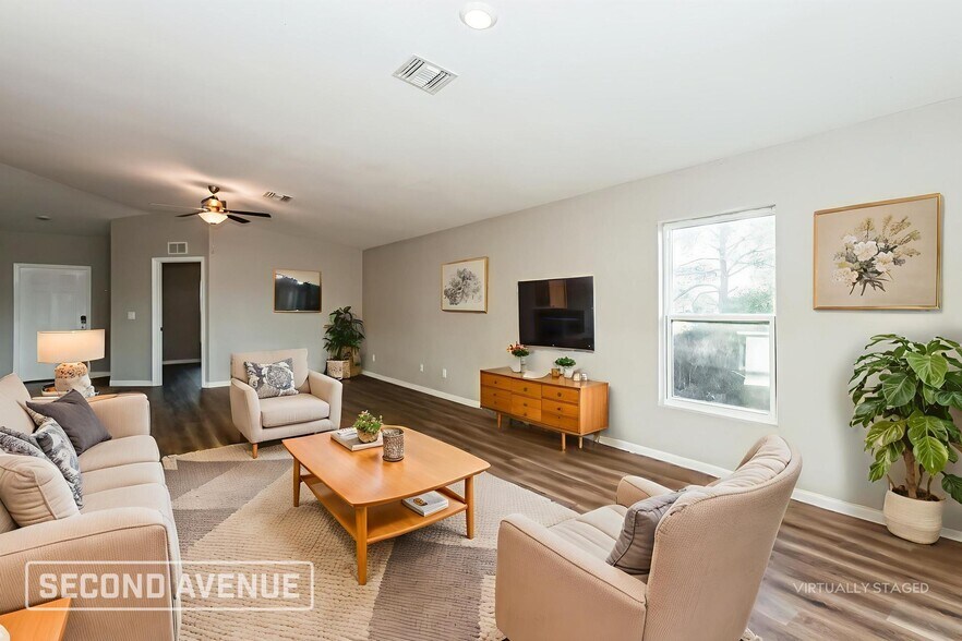 Building Photo - 3417 7th St SW