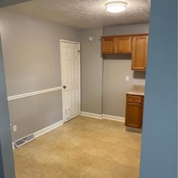 Building Photo - 1267 Rosewood Dr NE