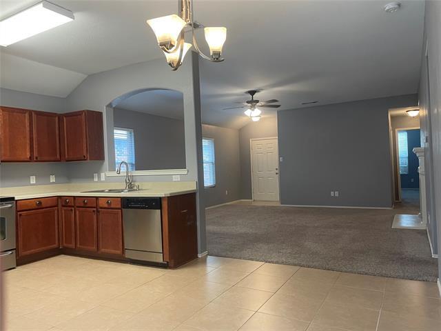 Building Photo - 4512 Dogwood Dr