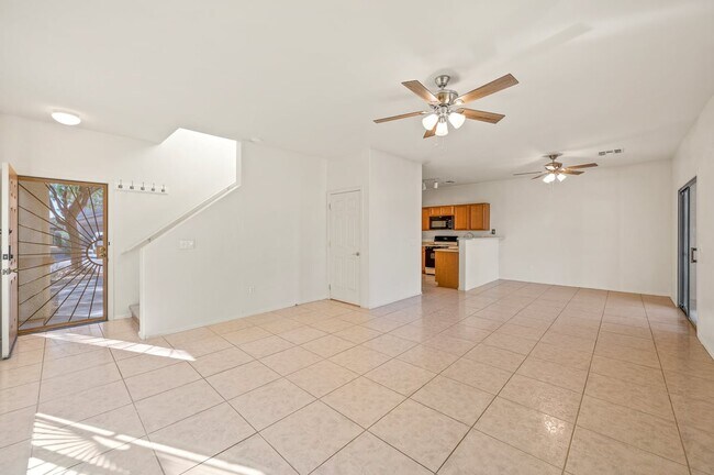 Building Photo - 8254 W Kerr St