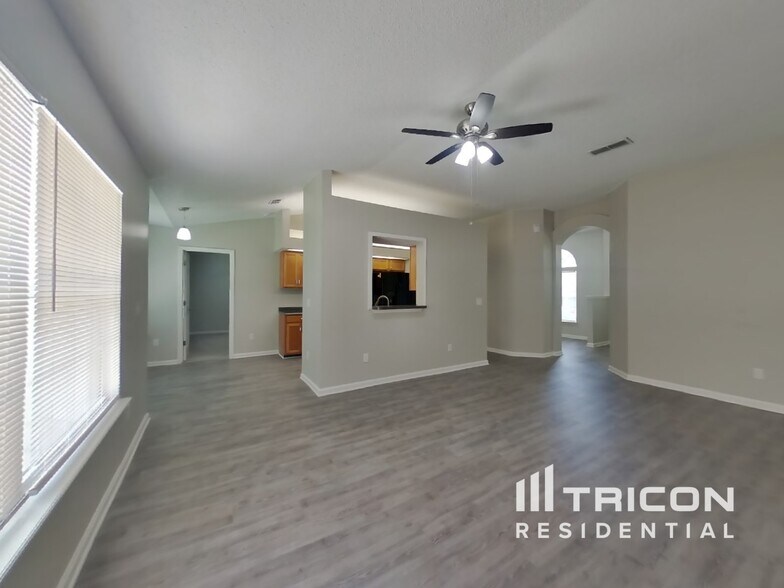 Building Photo - 4305 Ripken Cir W
