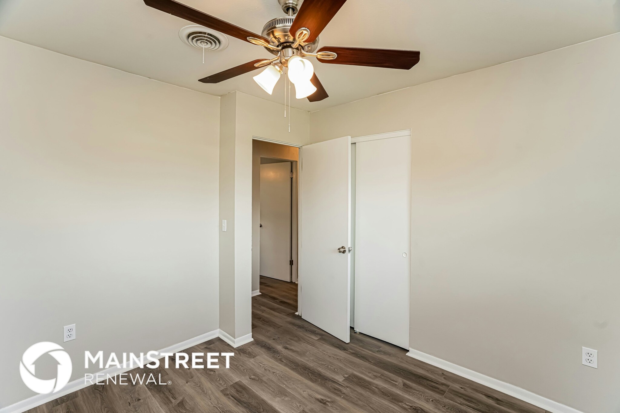 Building Photo - 604 Shamrock Blvd