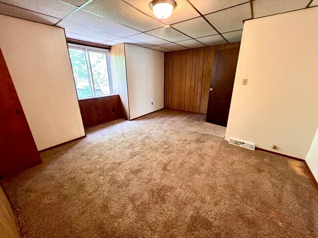Building Photo - 1509 Hatteras St