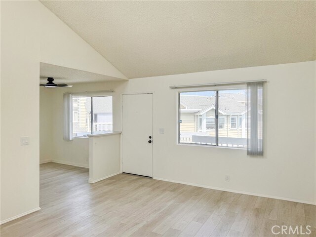 Building Photo - 14851 Mulberry Dr