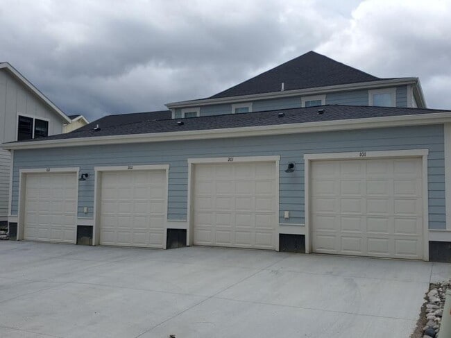 Building Photo - 2 bedroom in Billings MT 59101