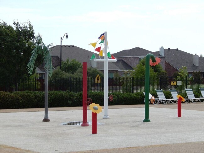 Building Photo - Upgraded 3 bedroom in Master Planned Community of Travis Ranch!!