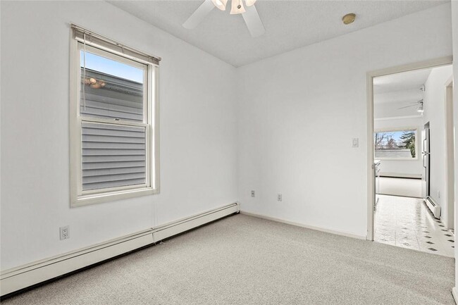 Building Photo - 54 Wildey St