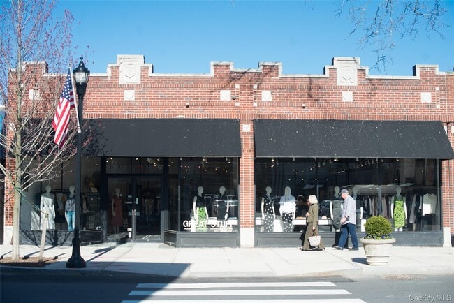 Building Photo - 280 Purchase St