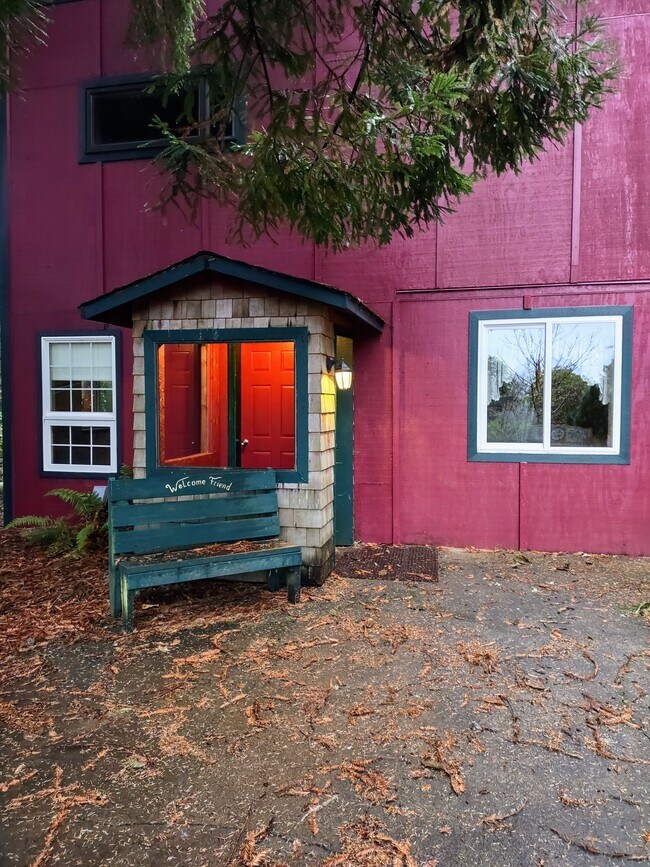 Building Photo - 2750 WA-109