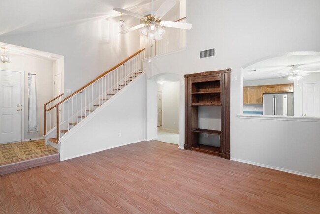 Building Photo - 1401 Thibodeaux Dr