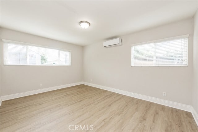 Building Photo - 2110 E North Redwood Dr