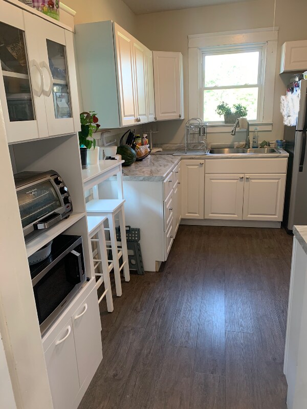 Building Photo - 1655 Waterbury Rd