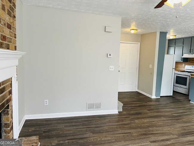 Building Photo - 149 Appleton Blvd