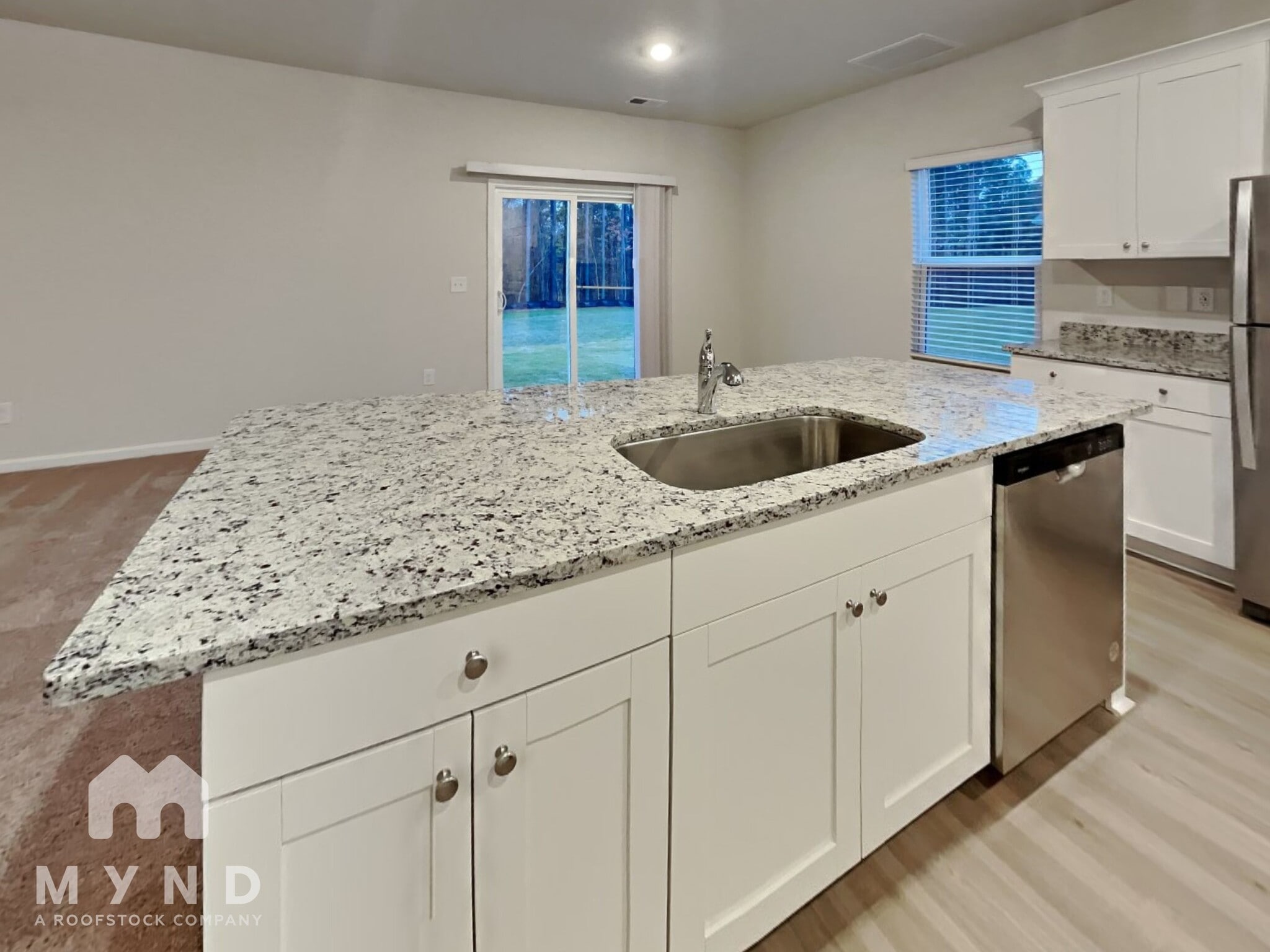 Building Photo - 325 Ivy Bank Dr