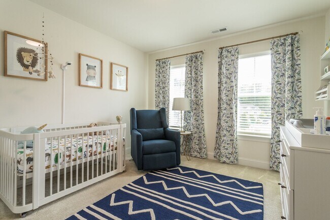 Building Photo - Spacious, Stylish & Move-In Ready! 3BR End Unit Townhome in Durham