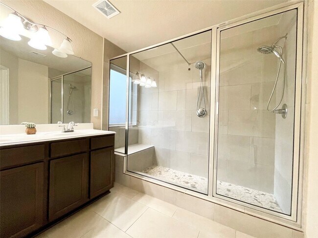 Building Photo - 19339 Vermillion Ct