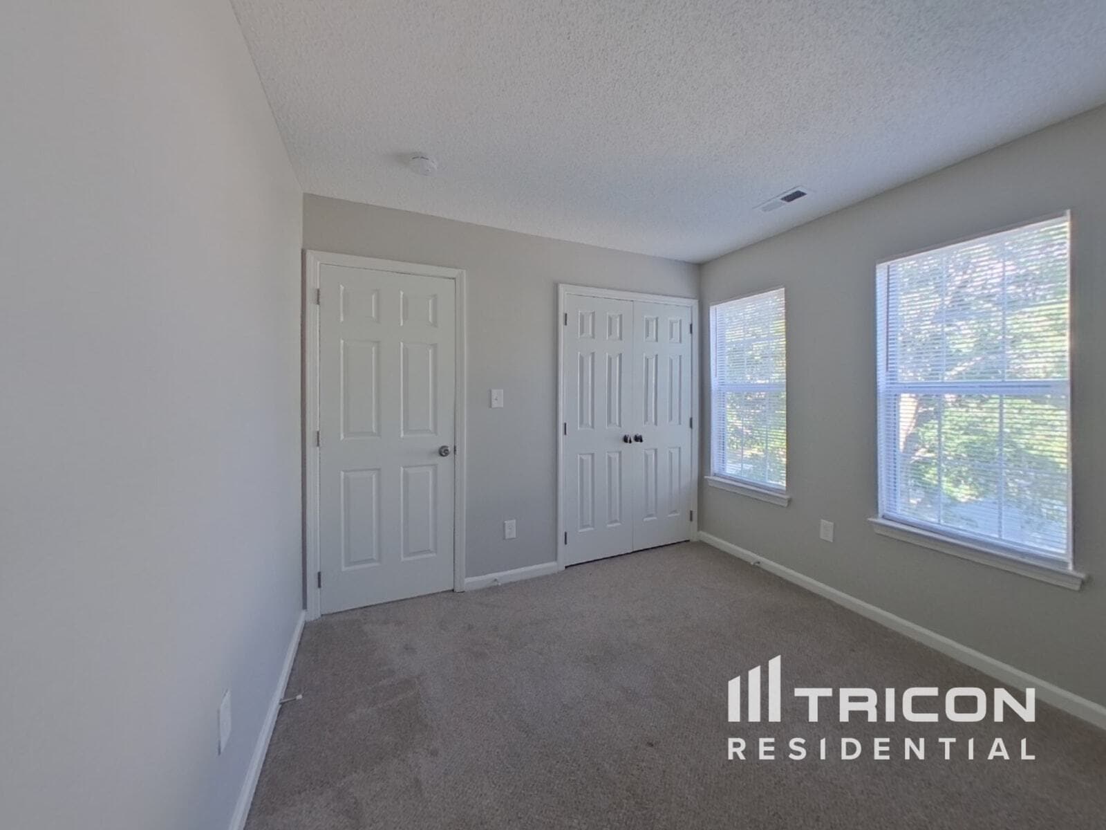 Building Photo - 9101 Mentmore Ct