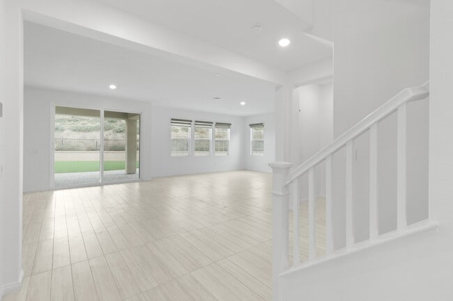 Building Photo - 3511 Pear Ct