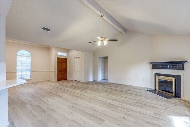 Building Photo - 14039 Fairwood Breeze