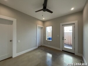 Building Photo - 1107 S Cherry St