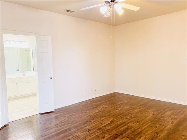 Building Photo - 1505 Somerset Dr