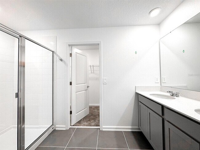 Building Photo - 26159 Feathergrass Cir