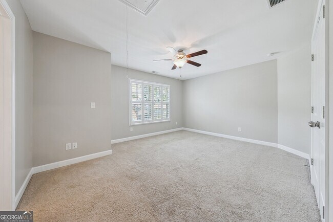 Building Photo - 226 Haney Rd