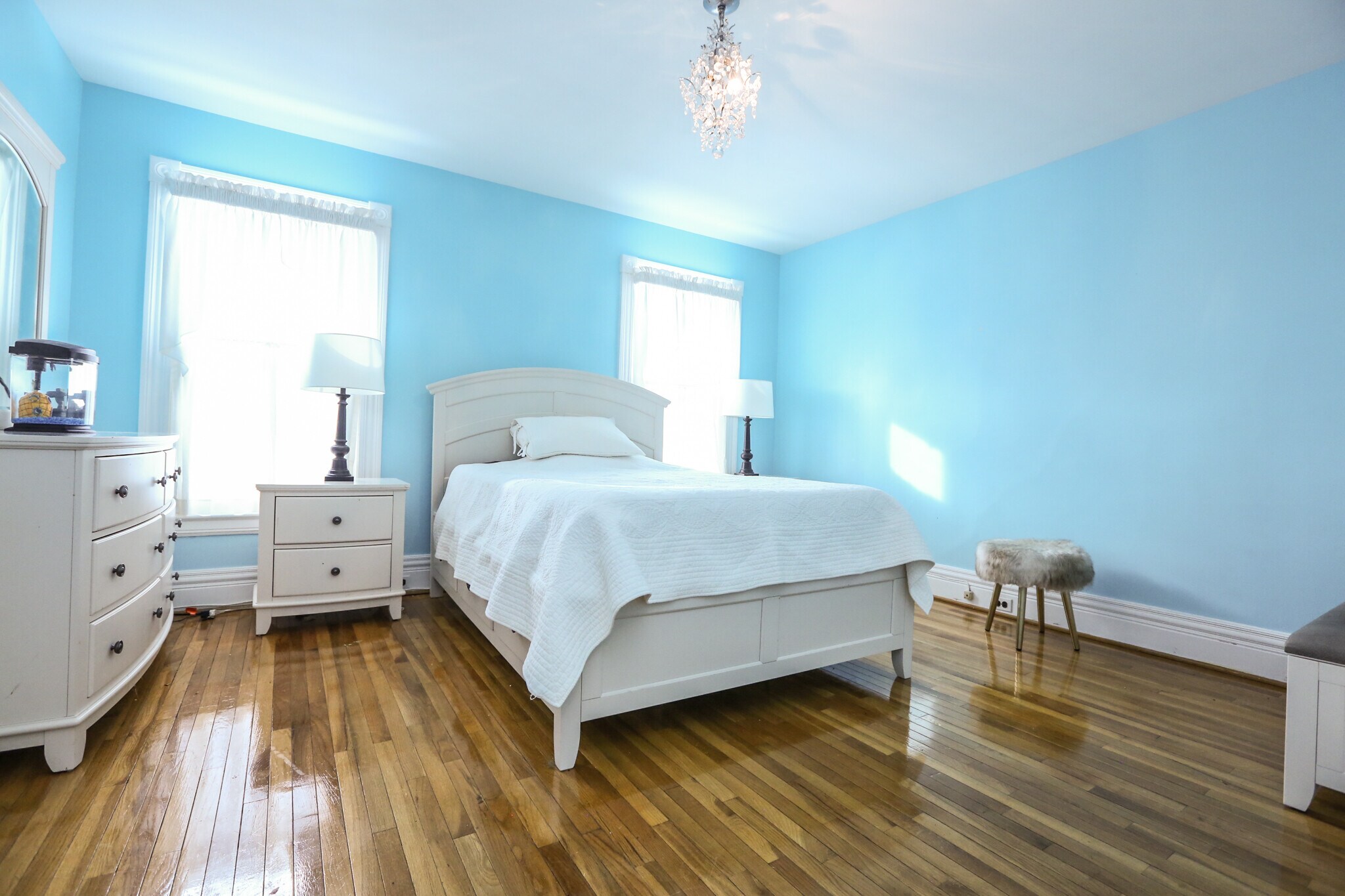 Building Photo - 11 Pleasant St