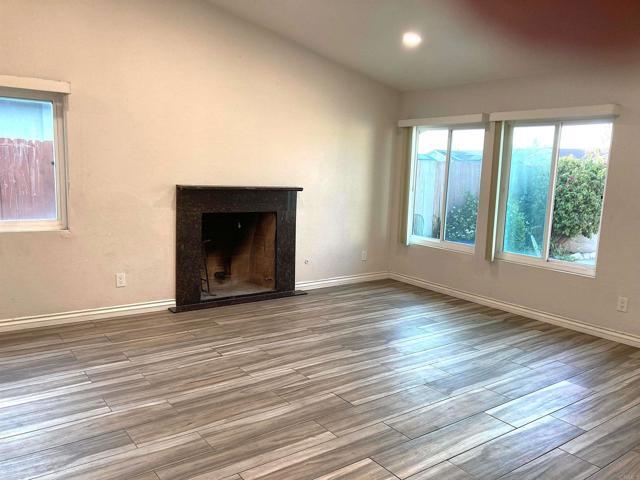 Building Photo - 7561 Skyline Dr