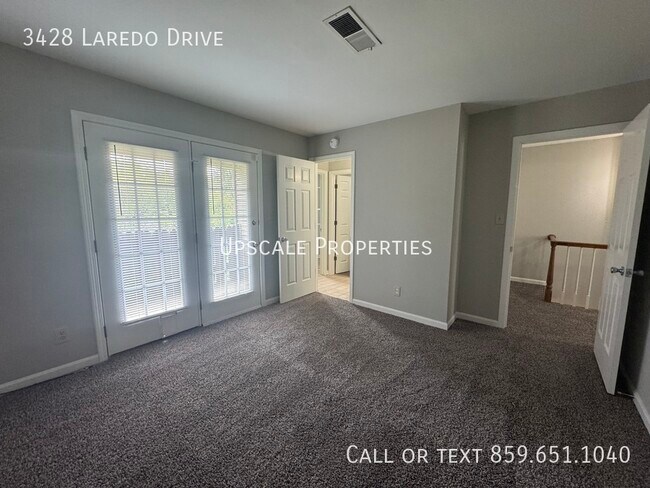 Building Photo - 3428 Laredo Dr
