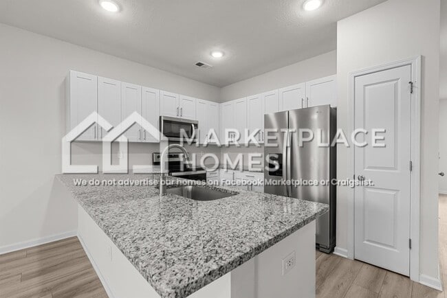 Building Photo - 3433 Briar Rose Ct