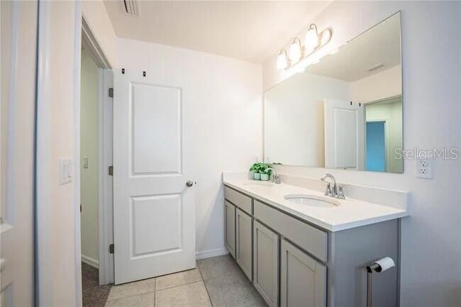 Building Photo - 3883 Academia Ave