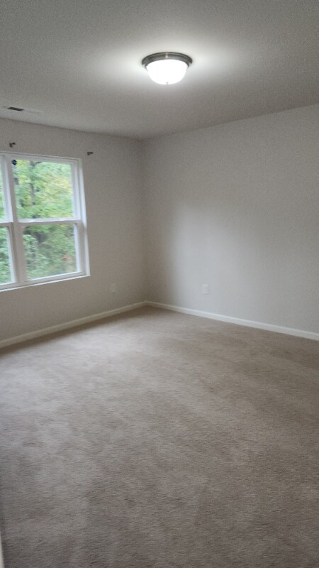 Building Photo - 2633 Taton Ct