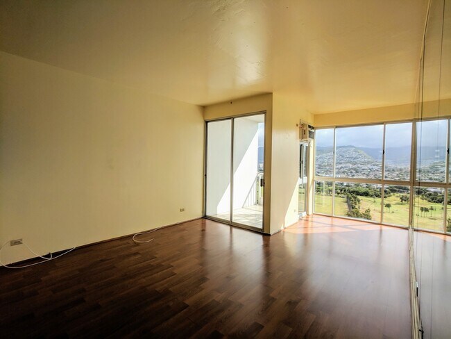 Building Photo - Penthouse 1 BR, 1 BA, 1-PRKG With Sweeping Mountain Views at Canal House