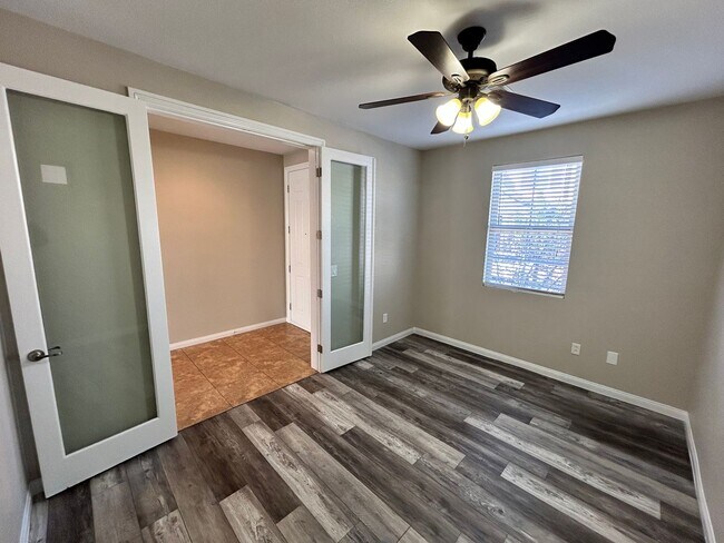 Building Photo - Beautiful 4/Bed/3Bath/2Car Two-Story Home with Loft and Office in Providence!