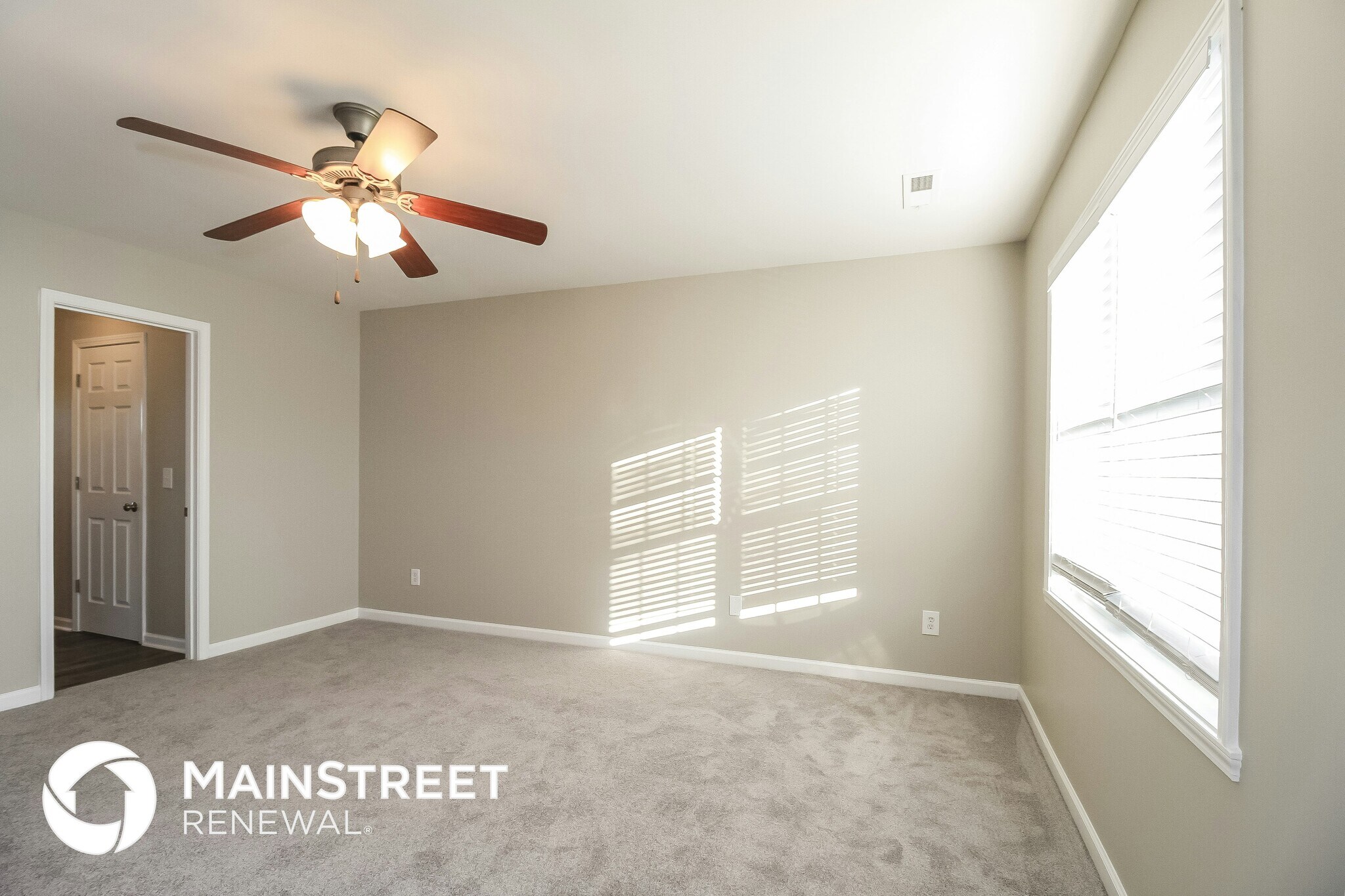 Building Photo - 5817 Sunny Ridge Tr