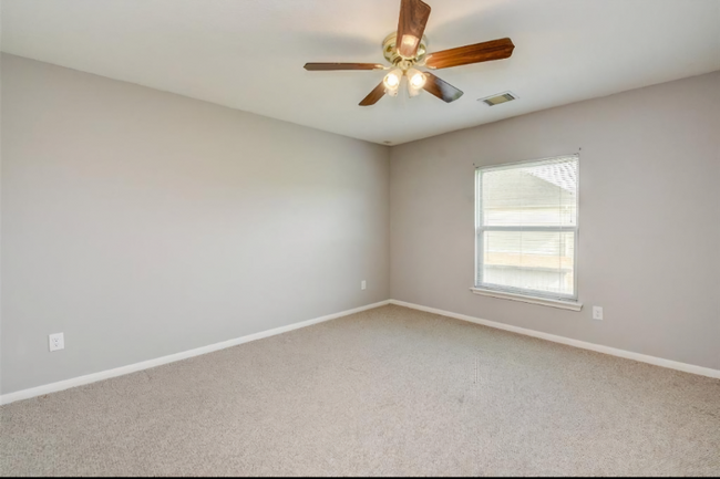 Building Photo - 3904 Ivywood Dr