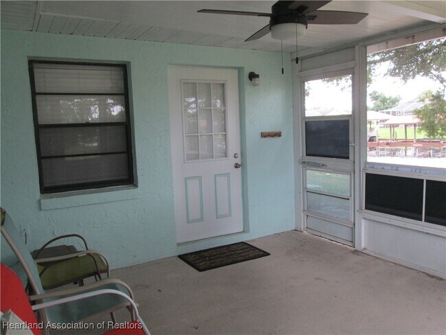 Building Photo - 131 Lemon Rd NE