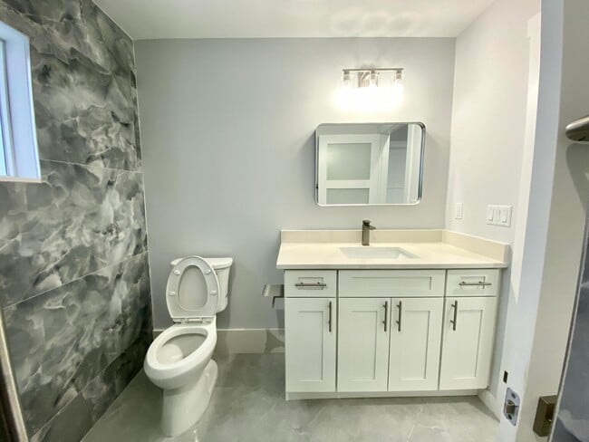 Building Photo - 5807 Raintree Trail