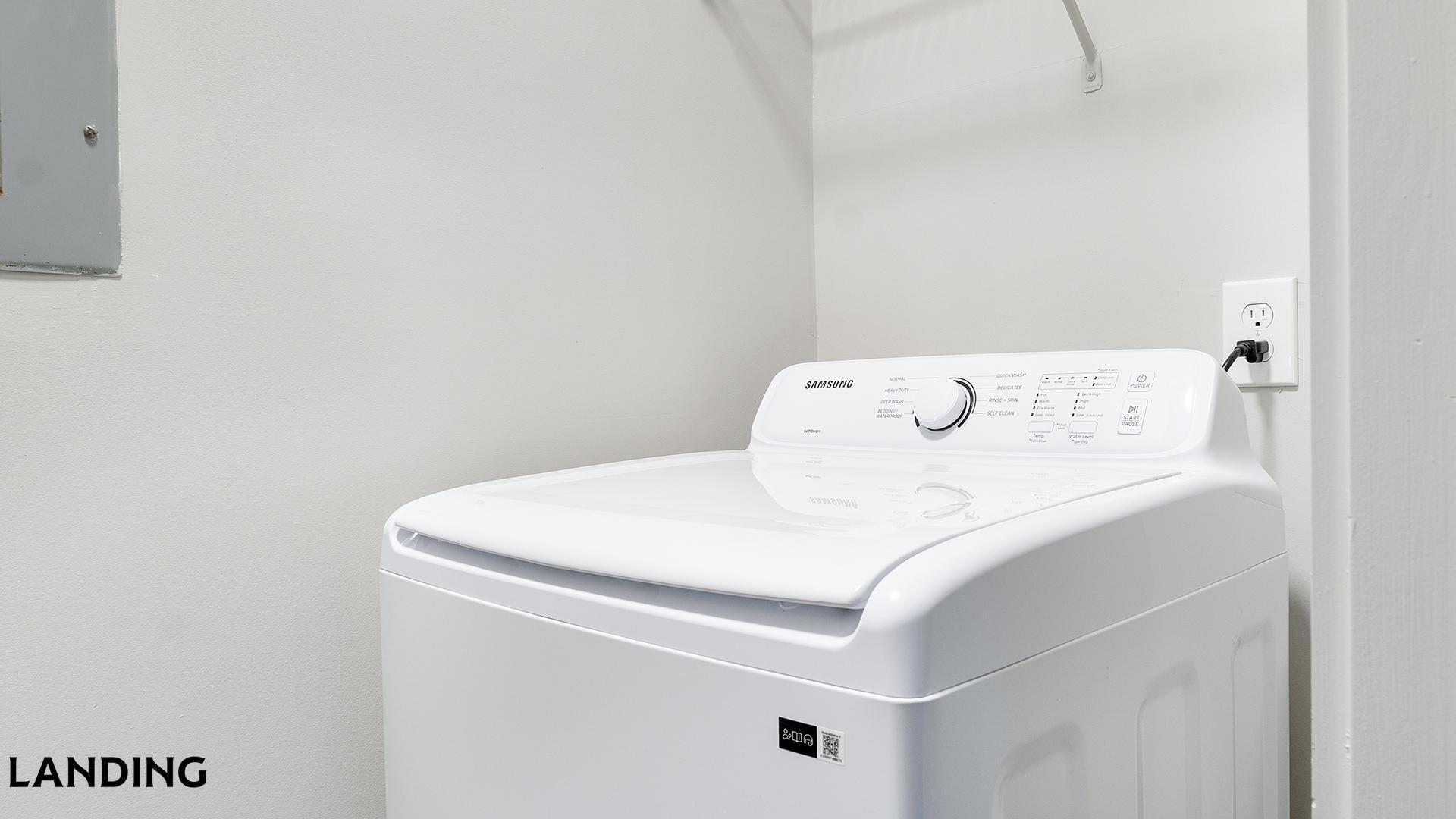 Building Photo - 49 Boulevard SE