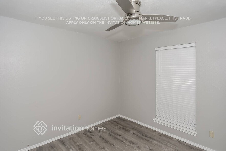 Building Photo - 1608 Panhandle Ct