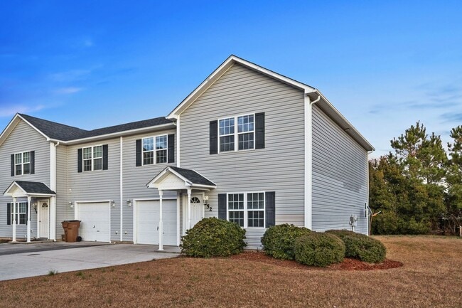 Building Photo - 252 Smallwood Rd