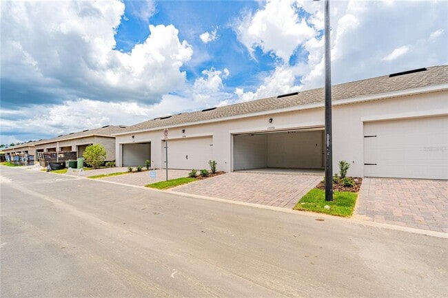 Building Photo - 15220 Blue Peacock Ln